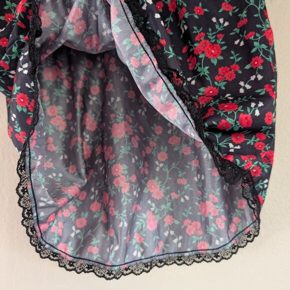 Y2K Lace Tank Top Black with Red Rose Print Romantic Floral Tank Lace Hem Size M - Picture 6 of 9
